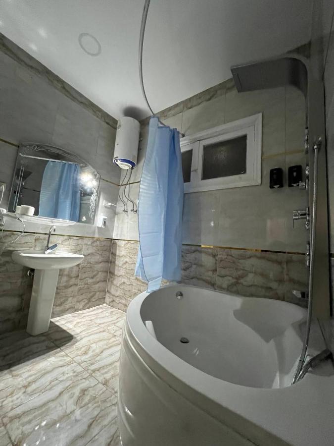 Lucky Hostel Cairo Ngoại thất bức ảnh