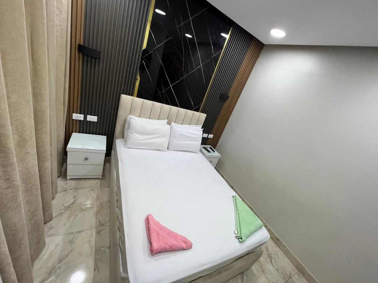 Lucky Hostel Cairo Ngoại thất bức ảnh