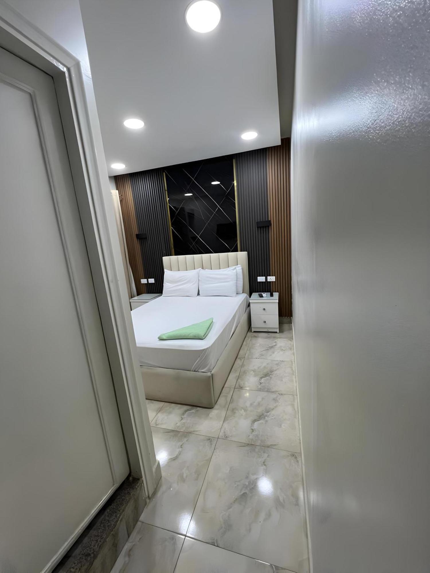 Lucky Hostel Cairo Ngoại thất bức ảnh